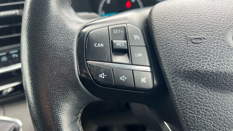 Ford Transit Custom 280 L1 Diesel Fwd 2.0 EcoBlue 130ps Low Roof Limited Van